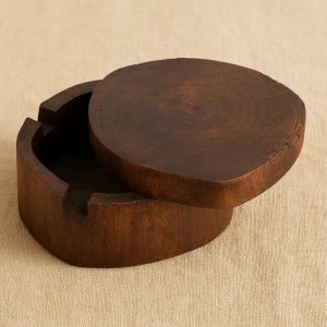 Aschenbecher aus Holz mit Deckel