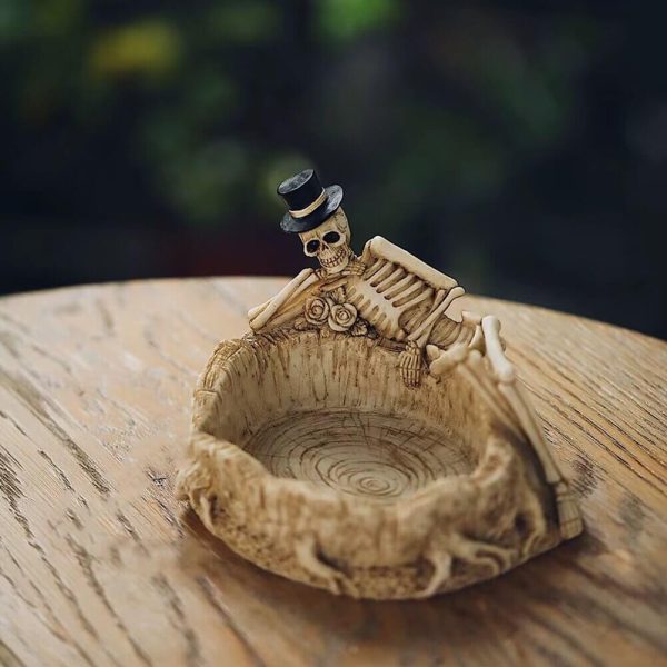Aschenbecher Totenkopf Weiß