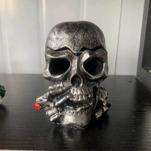 Totenkopf Aschenbecher mit Deckel schwarz