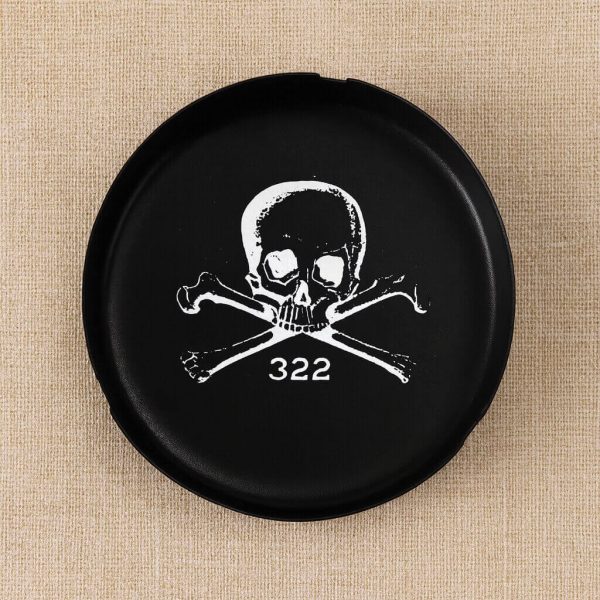 Aschenbecher Totenkopf-Motiv