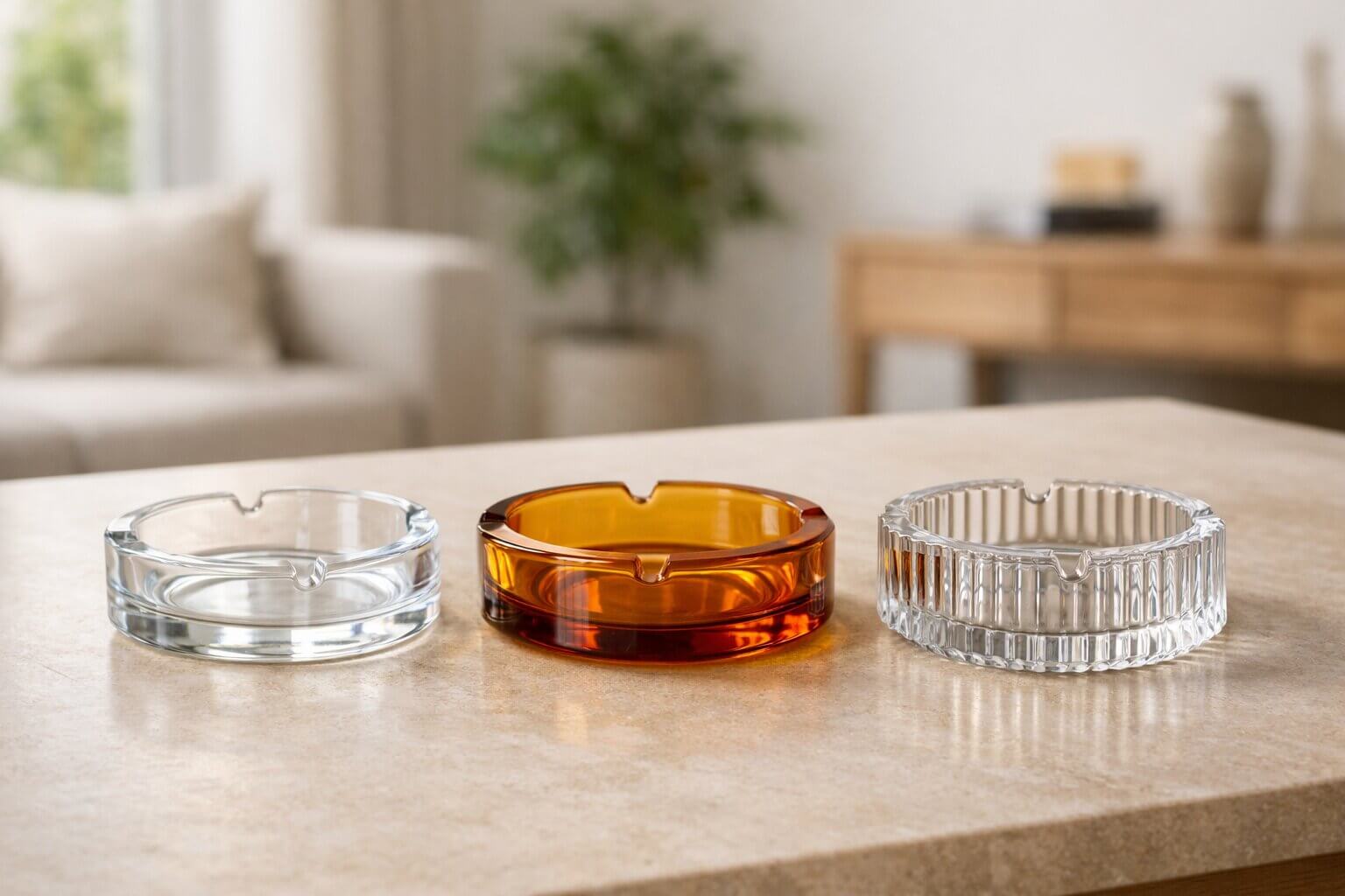 glas-aschenbecher-bunt-transparent-geriffelt